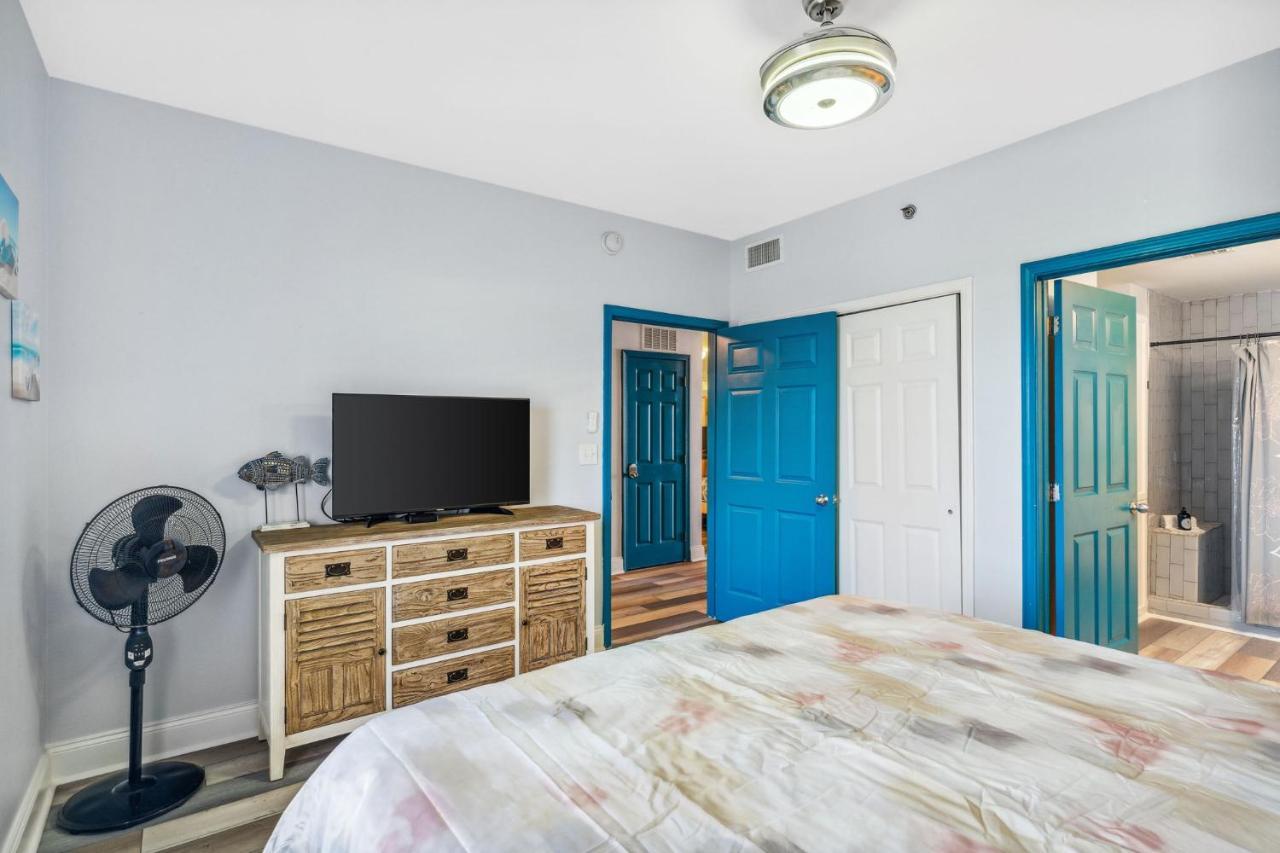 Eternal Waters At Laketown Wharf #1221 By Nautical Properties Vacation Rentals Panama City Beach Exterior photo